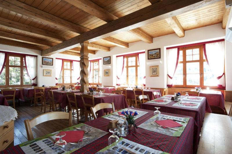 Rifugio Ghiacciaio Dei Forni Hotel Valfurva Exterior foto